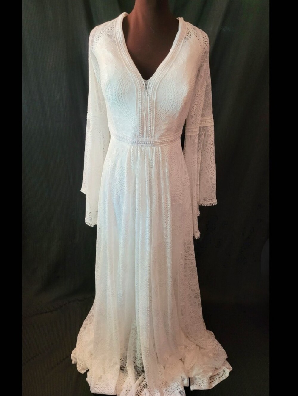 NWOT White Full Lace Boho Wedding Dress